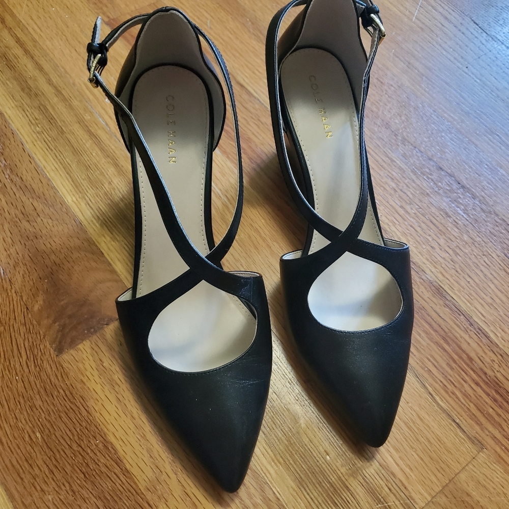 COLE HAAN 7 B Emberlee Black Wedge Heel 60 mm